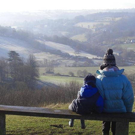 Cotswolds Valleys Accommodation - Exclusive Use Character One Bedroom Family Holiday Apartment Stroud  Bagian luar foto